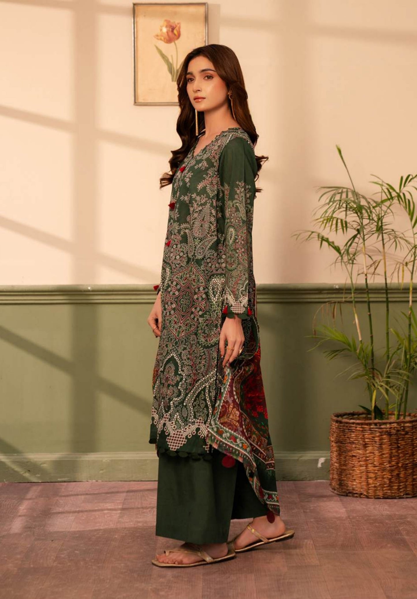 Nilofar-NL206